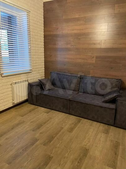 Дом 340 м² на участке 6 сот.