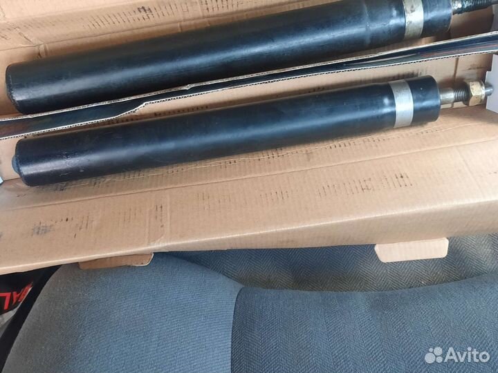 Амортизаторы передние на ваз