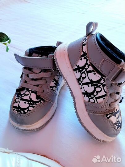 Обувь детская тёплая (сапоги, кроссовки)