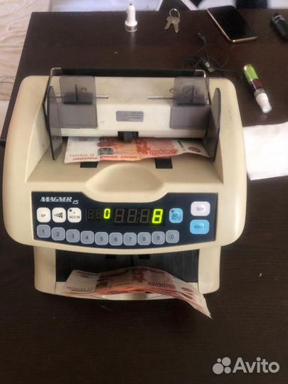 Счётная банкнот Magner 15
