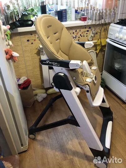 Стул для кормления Peg Perego Siesta Follow Me