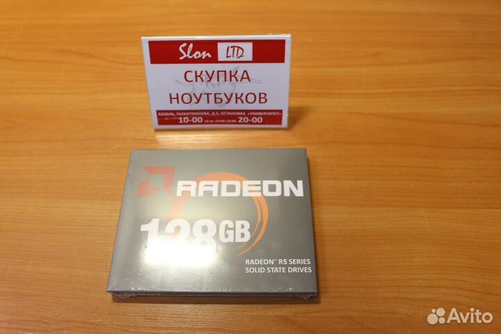 SSD накопитель AMD Radeon 128 gb 2,5