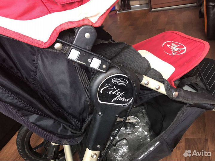 Коляска Baby Jogger city elite