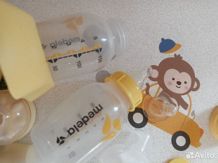 Medela Harmony молокоотсос + соски + бутылочка