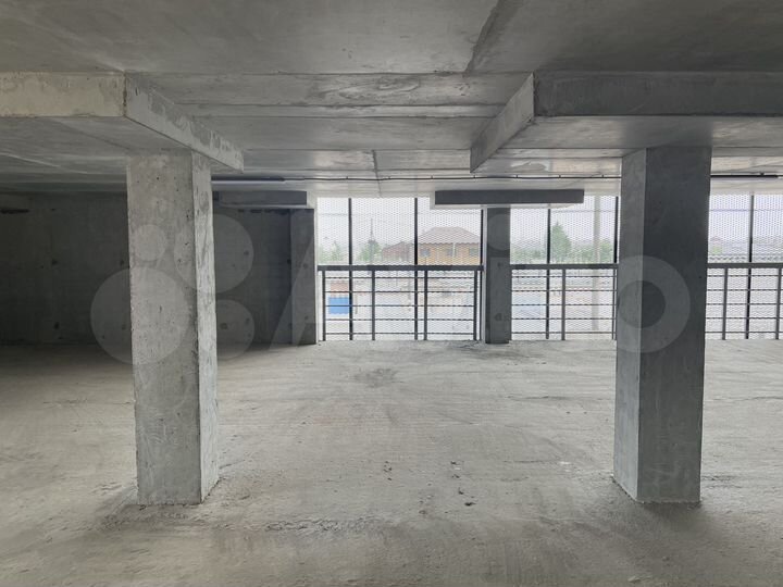 Машиноместо, 18 м²