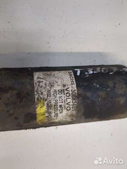 Амортизатор подвески Volvo XC90, 2006