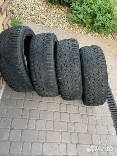 Toyo Observe G3-Ice 235/55 R20