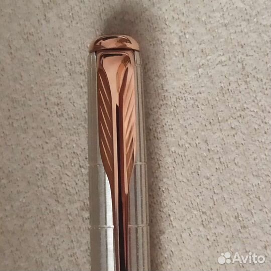 Шариковая ручка серебро Parker Sonnet Slim K435