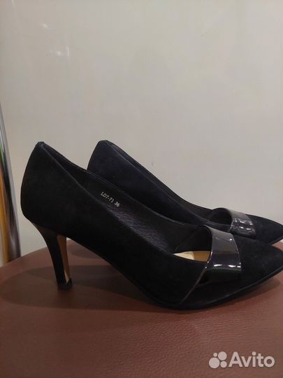 Туфли женские нат замша