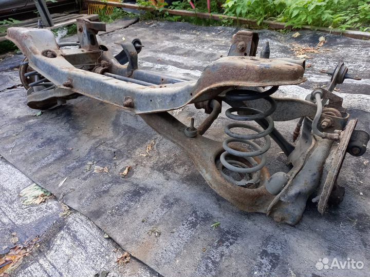 Подрамник задний Ford Focus 1