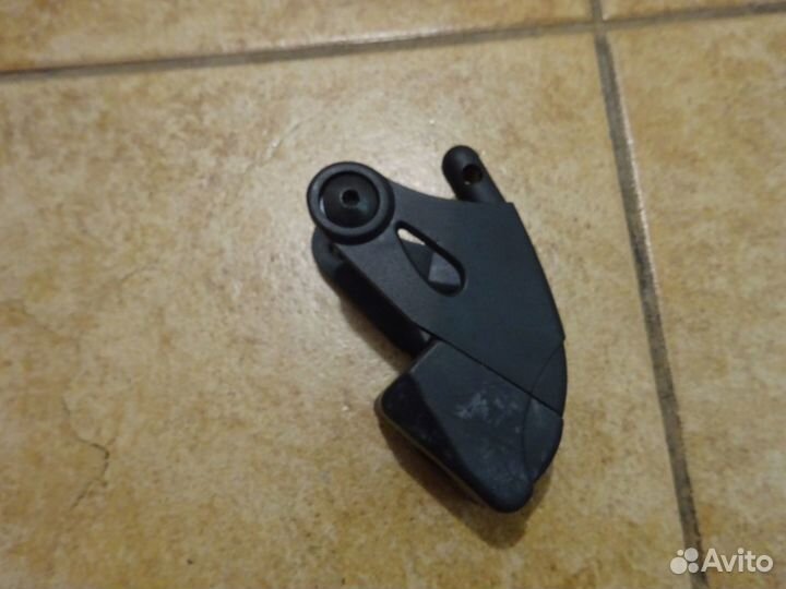 Тормоз для роликов