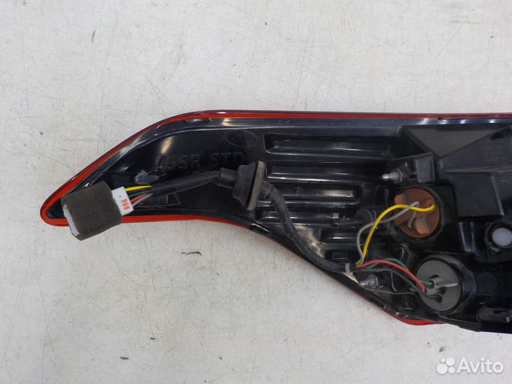 Б/У Б/У Фонарь задний правый наружный Hyundai