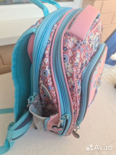 Школьный рюкзак