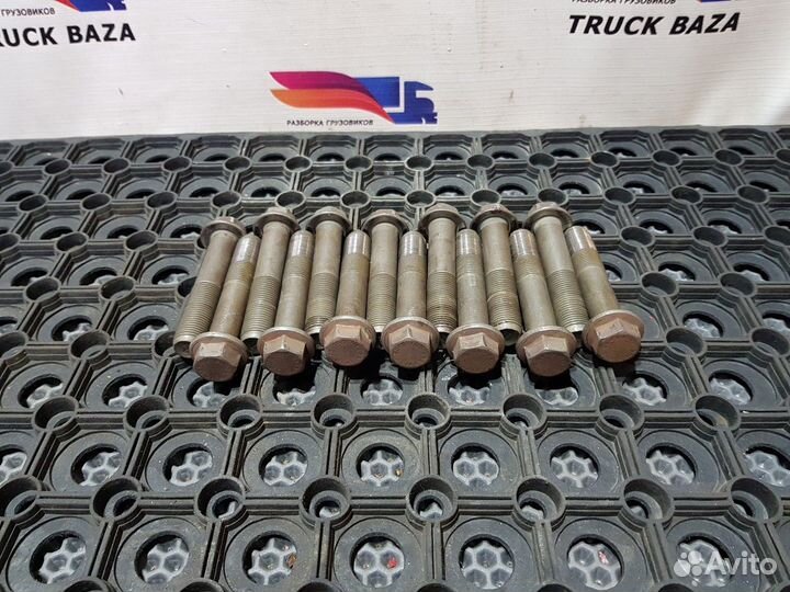 21344746 Комплект болтов маховика