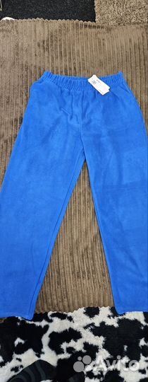 Вещи новые. Размер 54