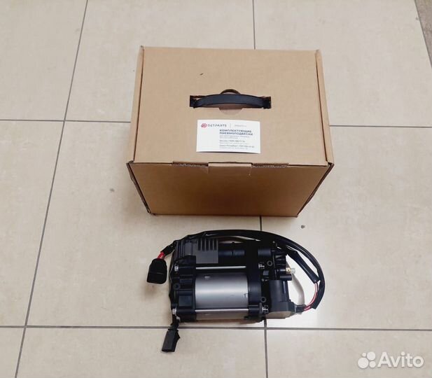 Компрессор подкачки Porsche Macan 95B