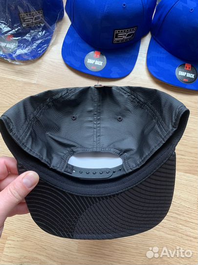 Бейсболка under armour