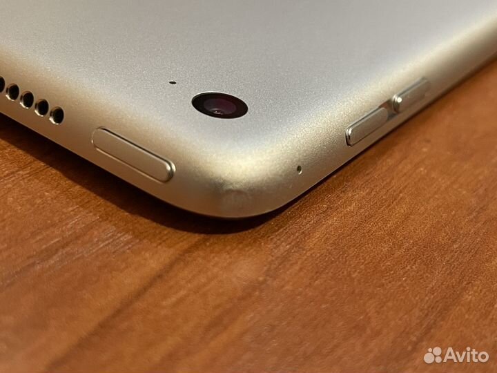 iPad pro 12.9 (1st gen)