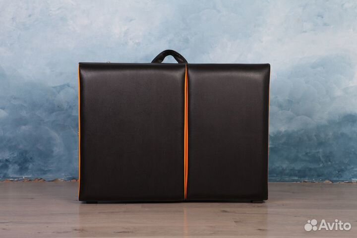 Массажный стол, кушетка с 3-ей секцией