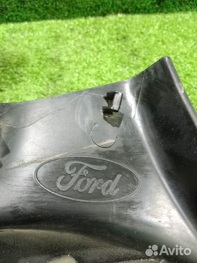 Обшивка стойки задняя правая Ford Mondeo IV