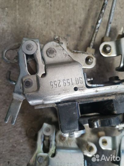 Замок боковой двери задний правый Daewoo Nexia