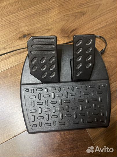 Руль Thrustmaster Ferrari Challenge PC-PS3 V.1