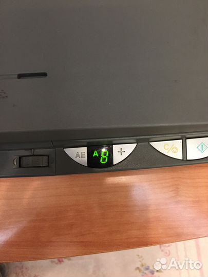 Canon FC226(легкий, портативный, черно-белый копир