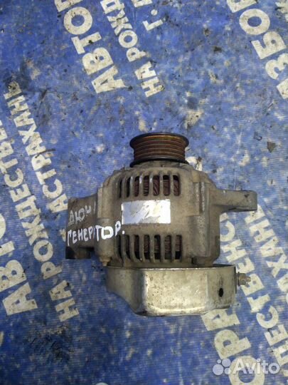 Генератор. Toyota Dyna грузовой АВТОМОБИЛЬ