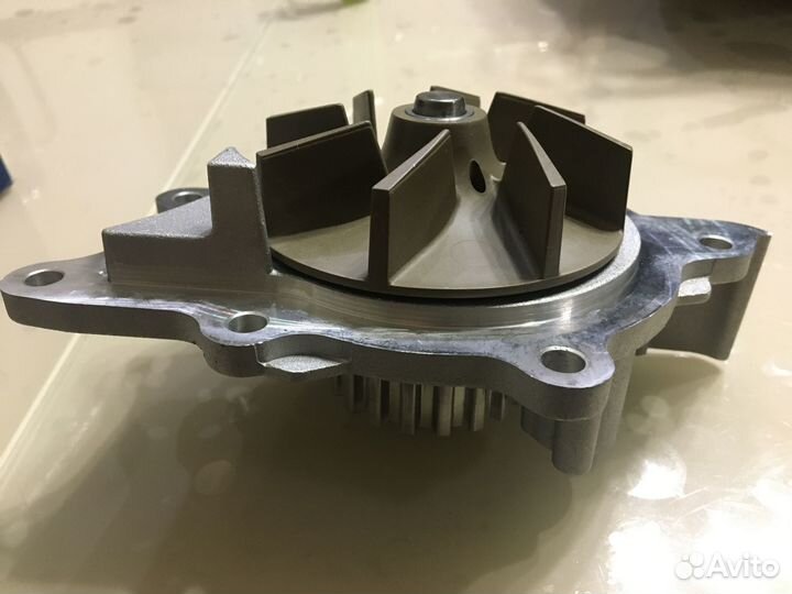Водяной насос помпа ford