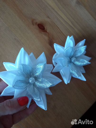 Школьные бантики ручной работы