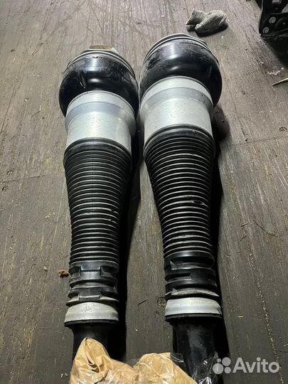 Передние стойки Mercedes w222 4-matic