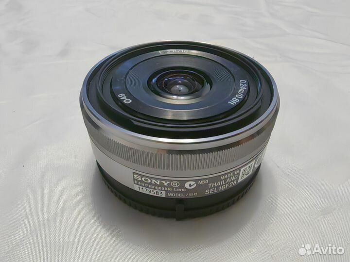 Sony e 16mm f2.8