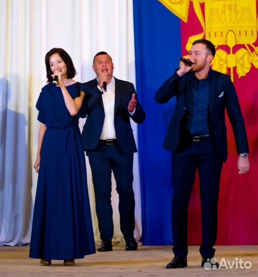 Ведущий, тамада, конферансье