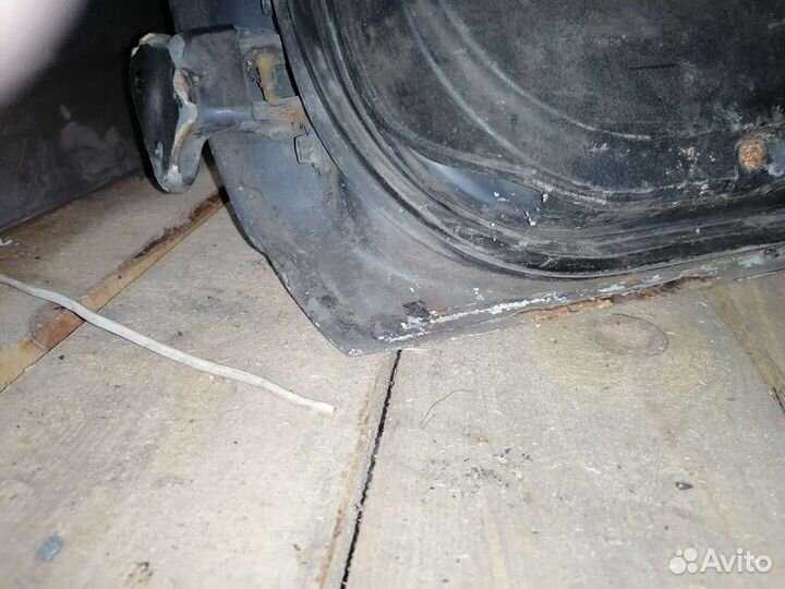 Дверь задняя правая nissan sunny 14