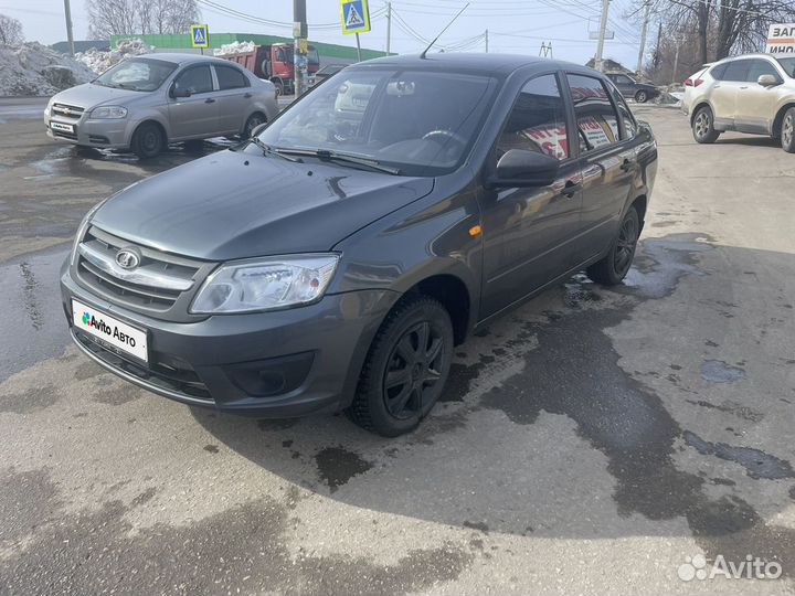 LADA Granta 1.6 МТ, 2017, 105 000 км