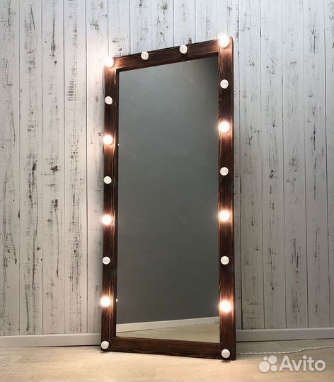 Зеркало с подсветкой