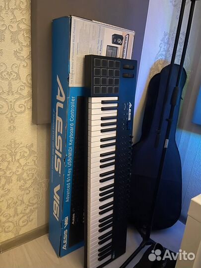 Midi Клавиатура Alesis VI61