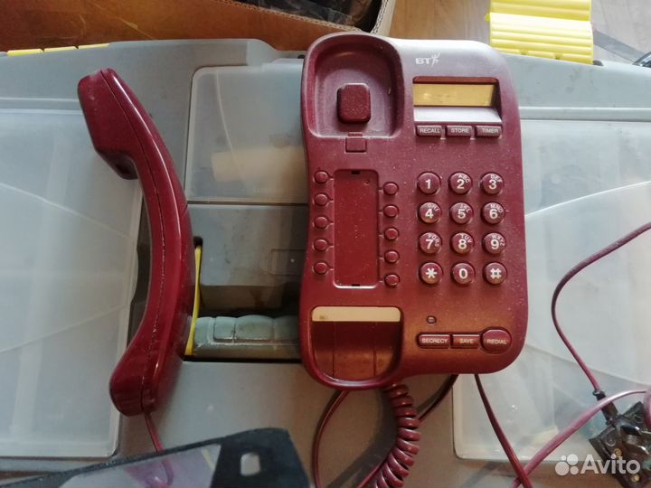 Продам телефон