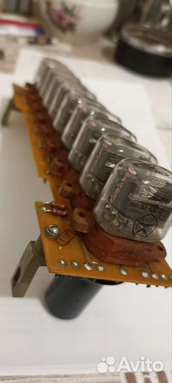 Лампы ин-15Б на плате с панелями-10шт