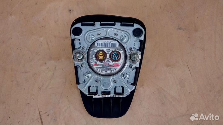 Подушка безопасности в руль на Опель Инсигния