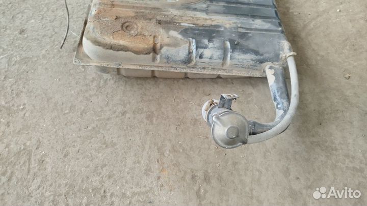 Топливный бак Волга 31105