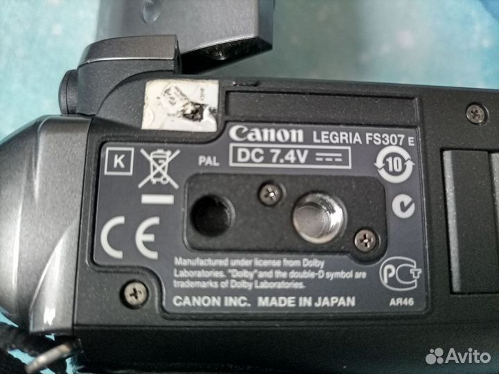 Видеокамера canon