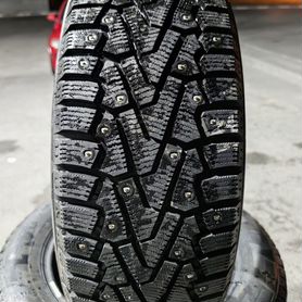 Pirelli Ice Zero 215/55 R16