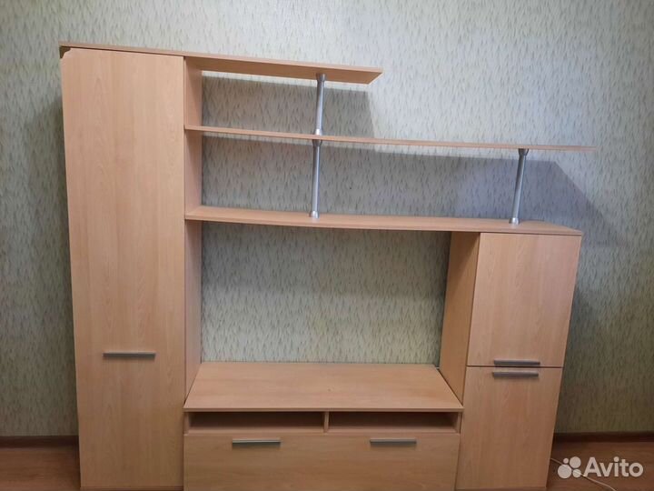 Тумба под телевизор