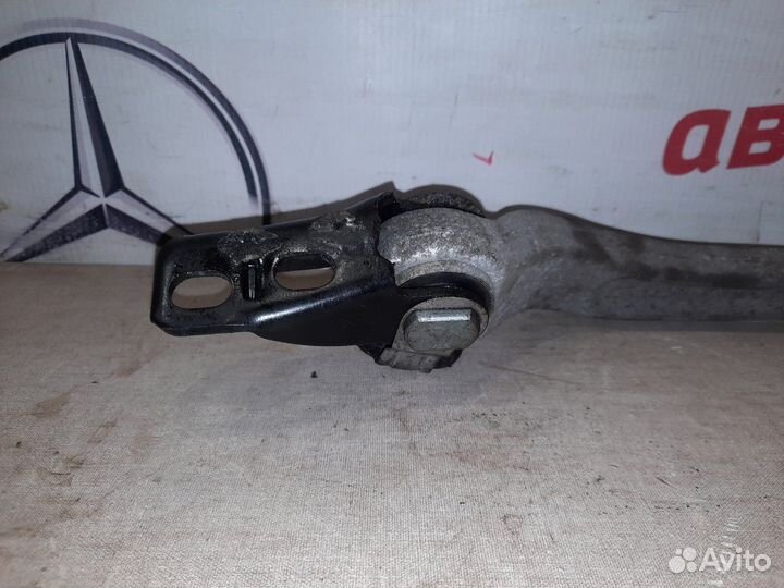 Рычаг задний левый Mercedes E320 W211 642.920 2008