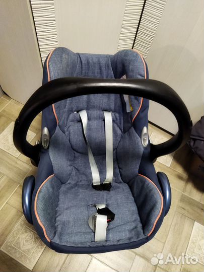 Детское автокресло