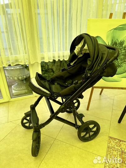 Детская коляска