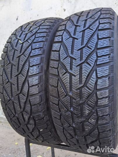 Taurus SUV Winter 225/60 R17 103V