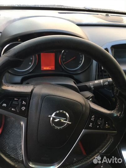 Opel Astra 1.6 AT, 2012, битый, 96 000 км