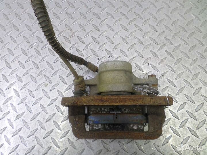 Суппорт задний левый Hyundai Santa Fe 2 CM